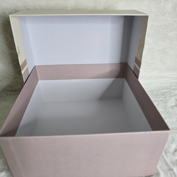 Cristian Dior Empty Box L8.4"x W8.2"x H4" - Picture 3 of 3